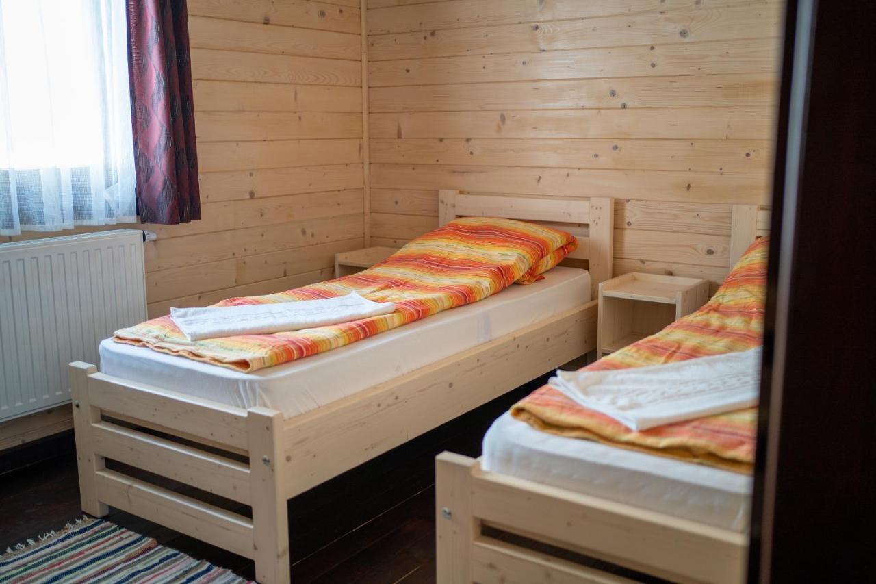 3A Guest House Sicasău المظهر الخارجي الصورة